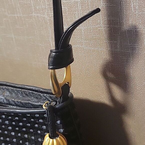 Sharif Woven Leather Bag - Picture 4 of 16